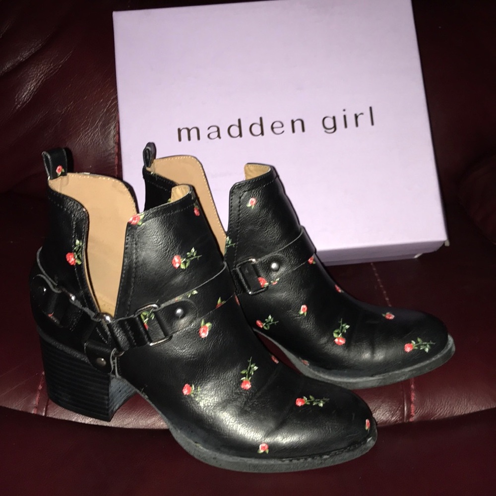 Madden Girl Ankle Boots